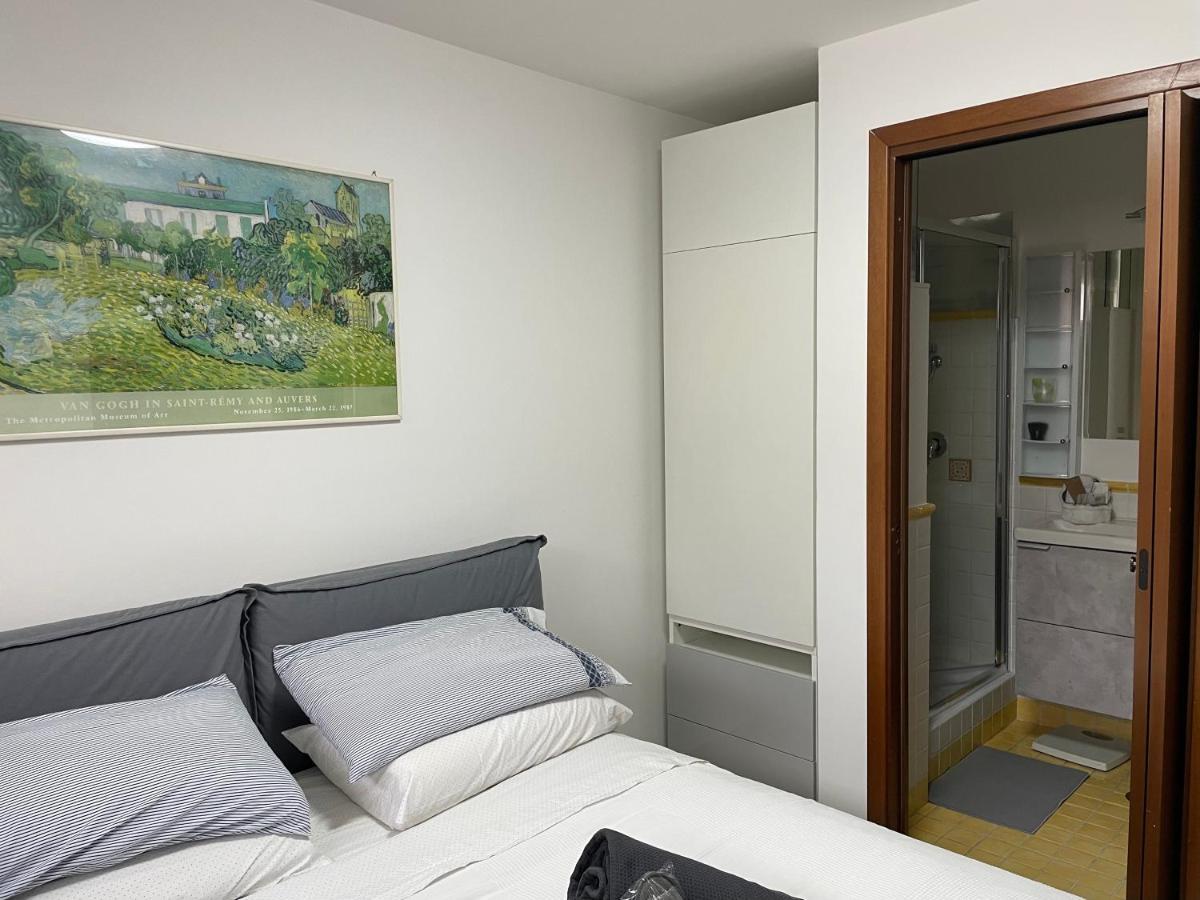 In&Out Apartment - Mostacciano, Eur 로마 외부 사진