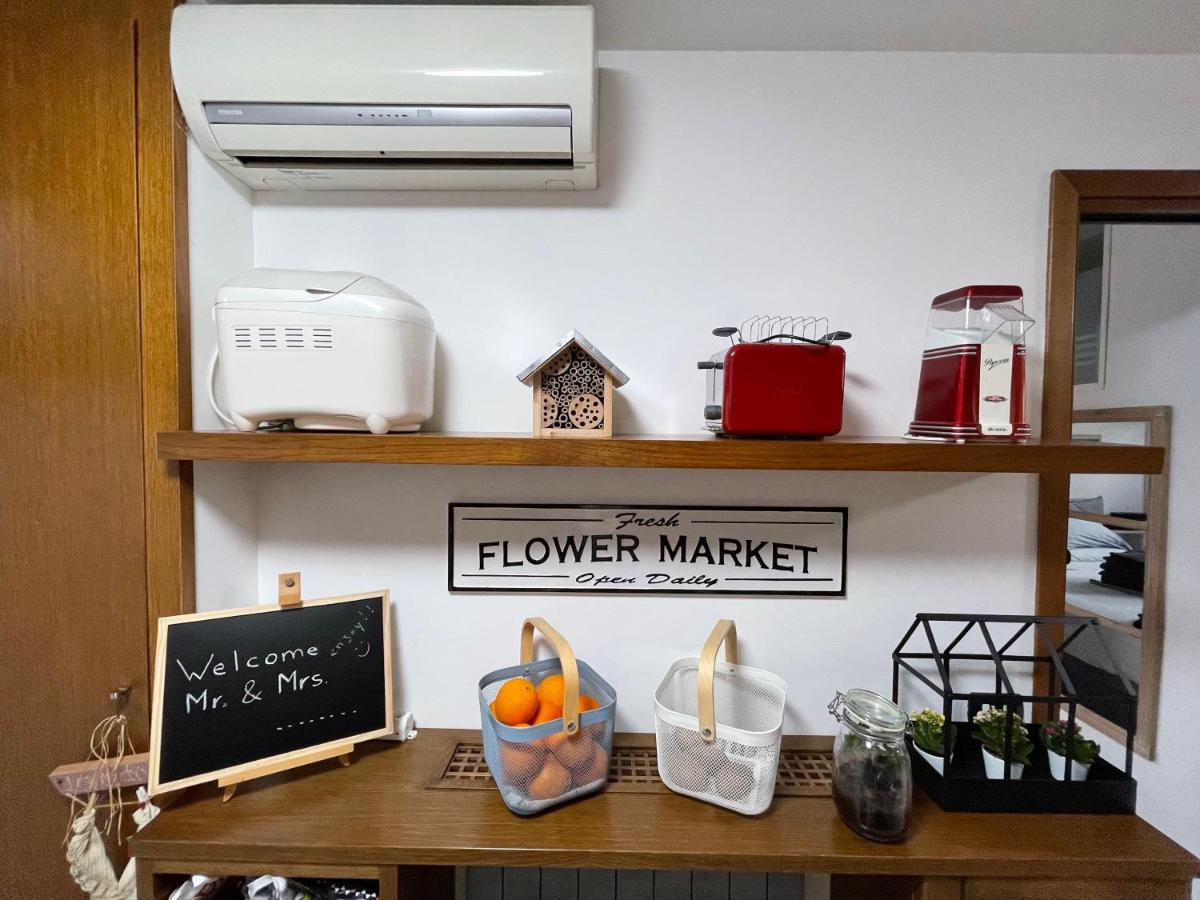 In&Out Apartment - Mostacciano, Eur 로마 외부 사진