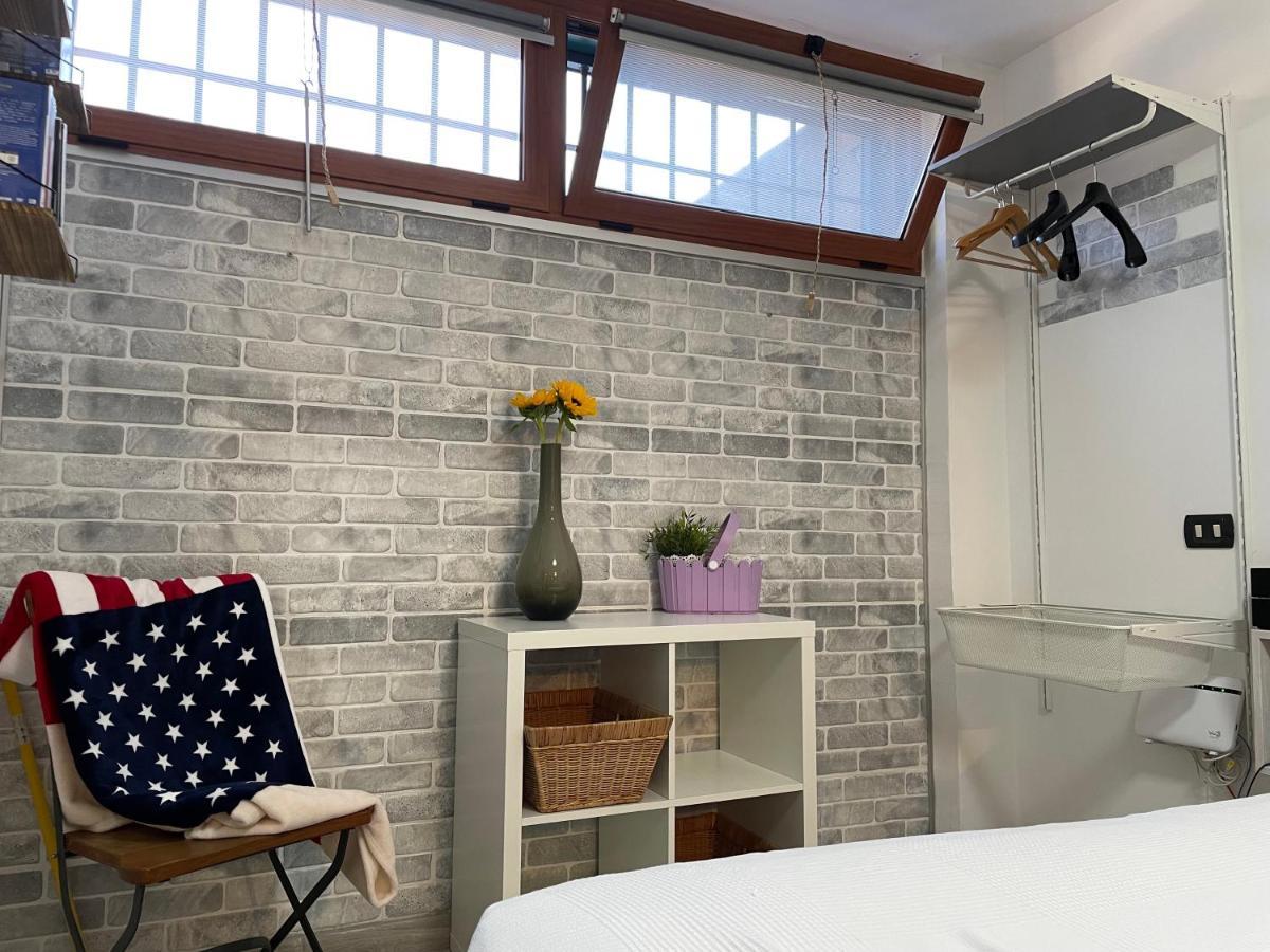 In&Out Apartment - Mostacciano, Eur 로마 외부 사진